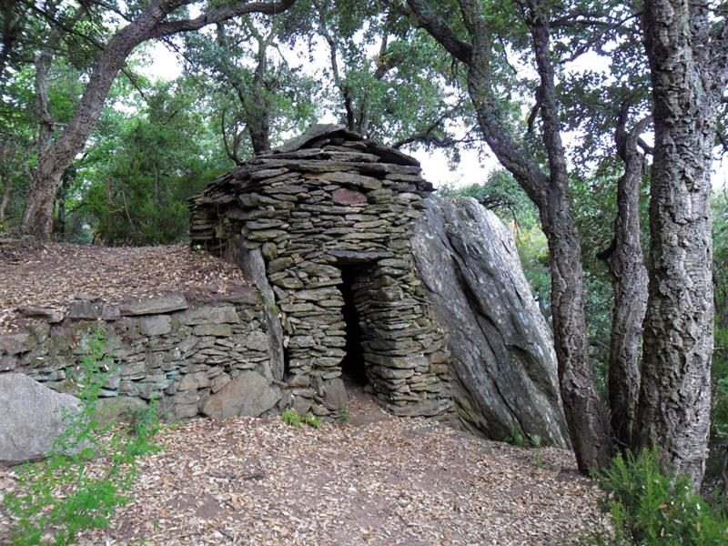 Les Cabanes de Mataporc par Laroque
