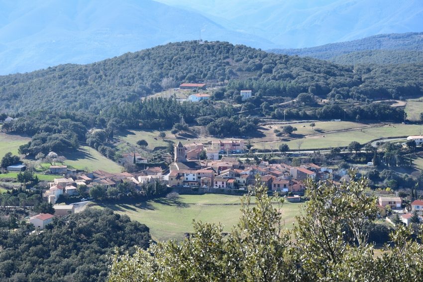 Le village d'Oms
