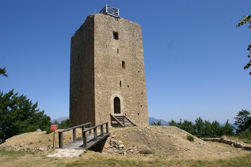 Tour à signaux