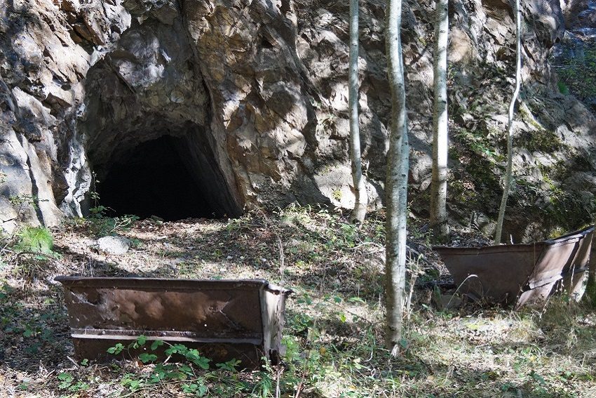 Ancienne mine des Menerots