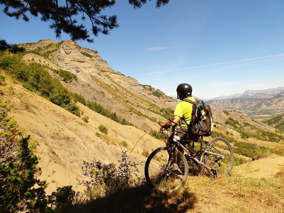 Tour de la montagne des Barses (N°9)