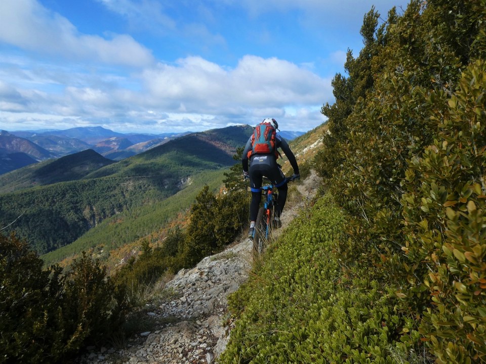 Sous le Duffre à VTT (N°7)