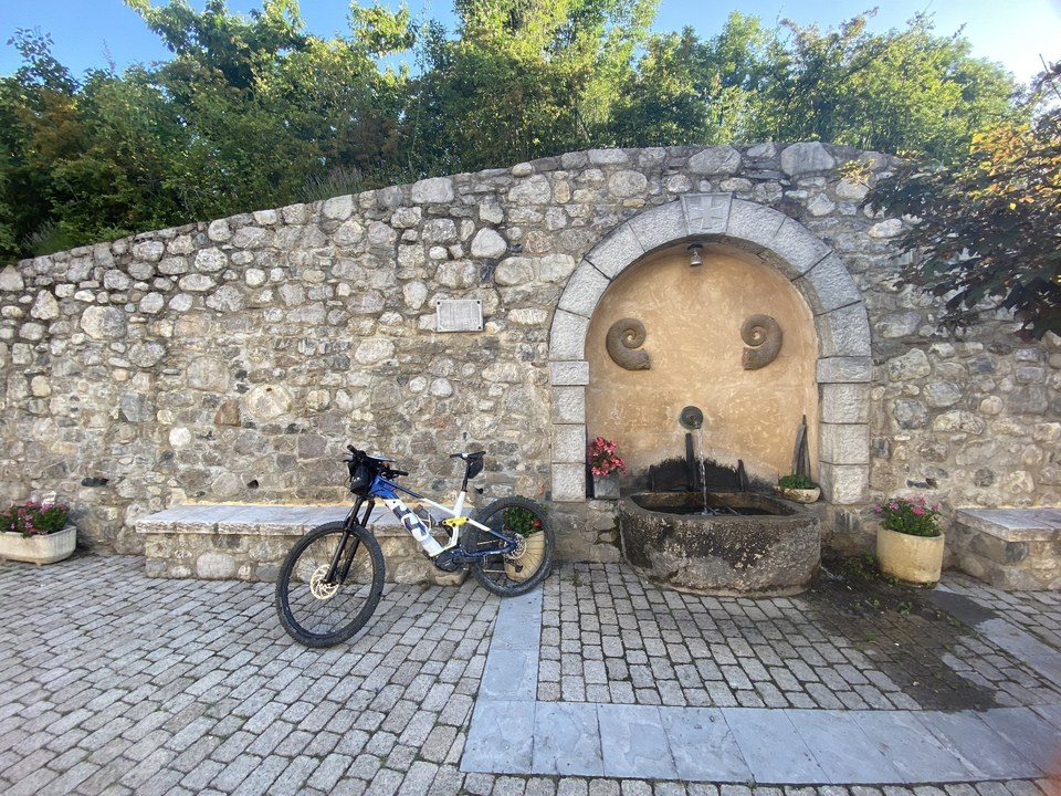 Fontaine Authon