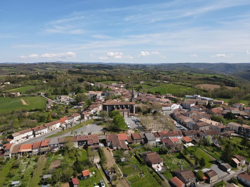 Village de Montredon-Labessonnié