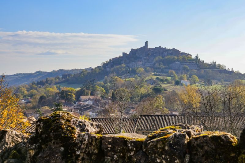 Sentier de découverte "Sur les traces des bâtisseurs"