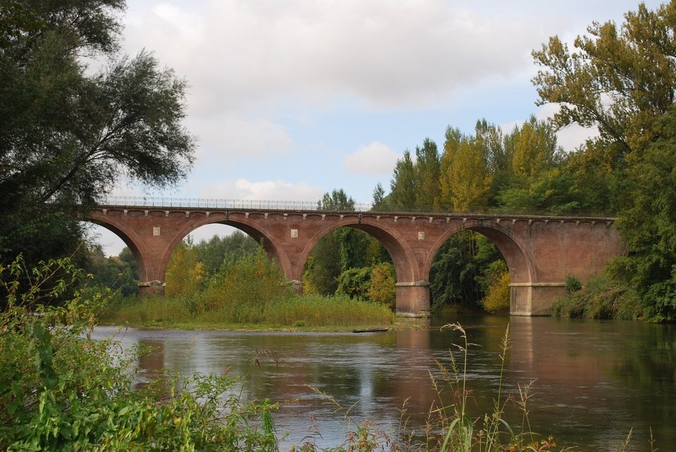 Sentier de la plaine d'Agout