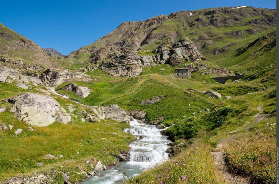 Du refuge du Fond des Fours vers Le Villaron