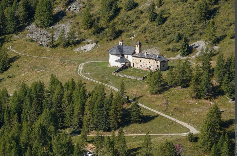 Notre-Dame des Vernettes depuis Plan Peisey