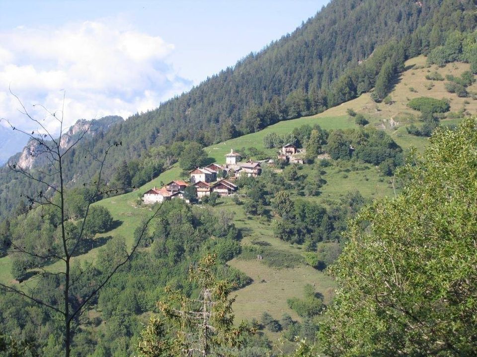 Montfort village - Photo : Kratz
