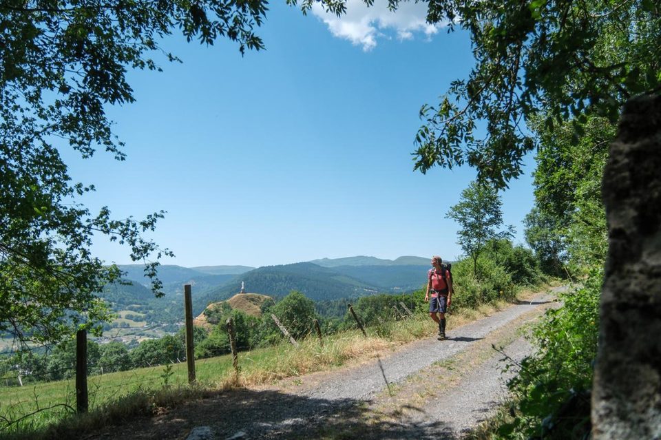 De Chalinargues à Murat par la Via Arverna (étape 2 de l'itinérance Découverte intime du Cézallier)