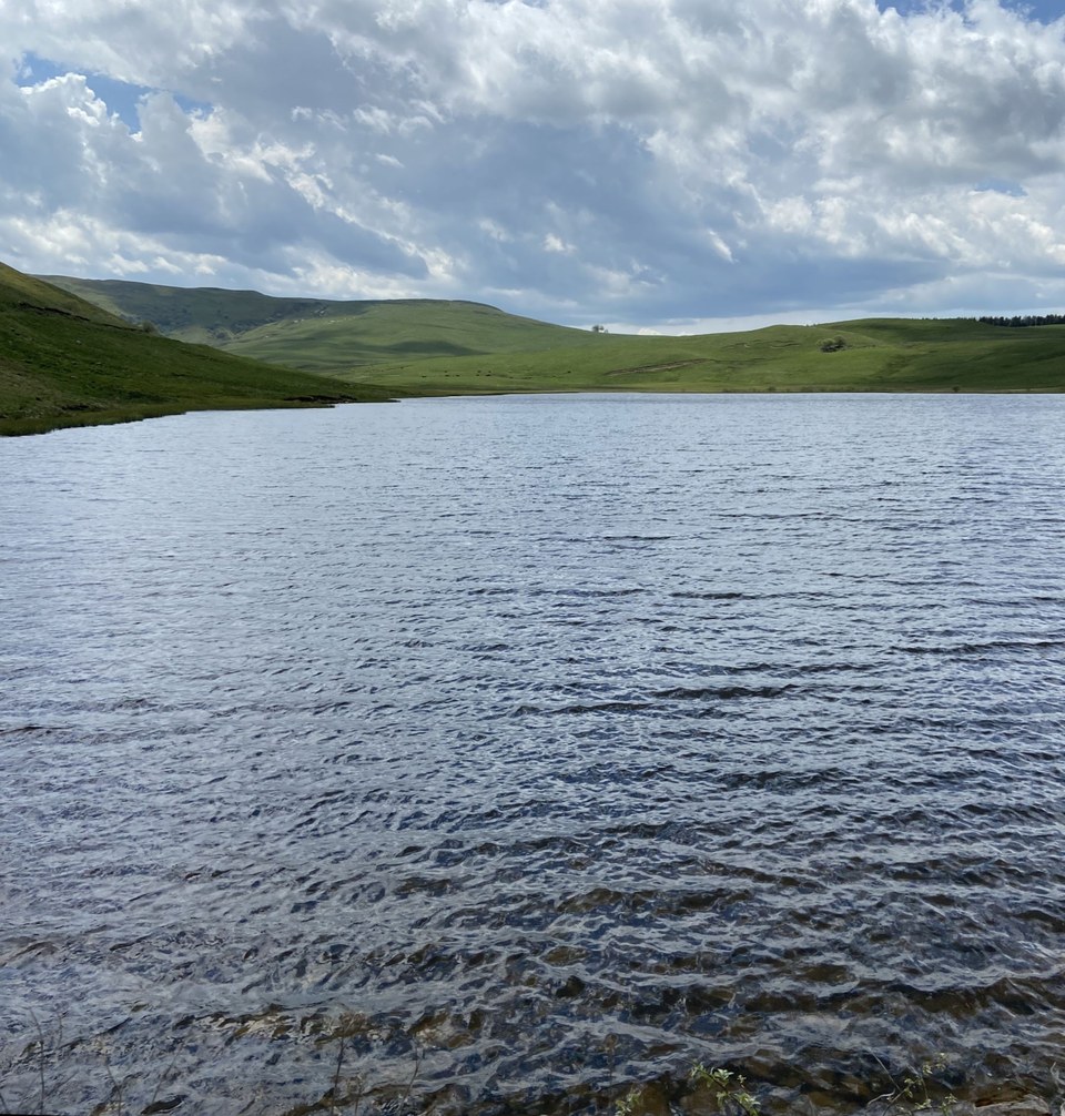 Le lac de Roche Orcines / lac de Saint Alyre