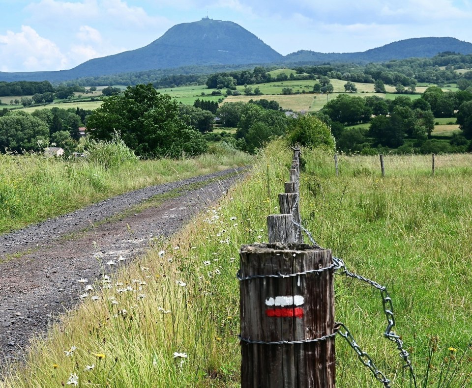 Une vue sur le Puy de Dôme